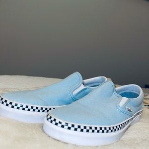 women’s sz 7 slip on vans